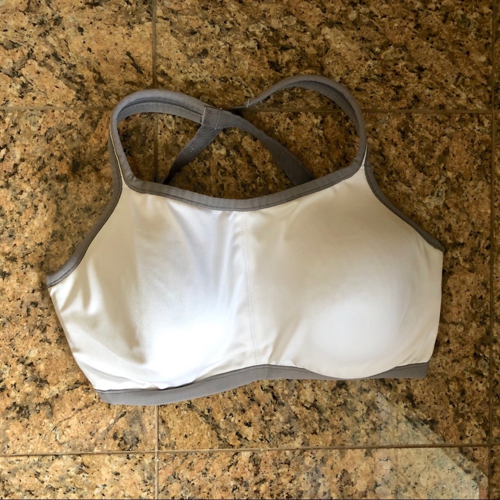 32DDD Natori Sports Bra, White/Gray